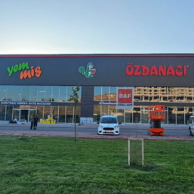 ozdanaci-yemmis-kapak